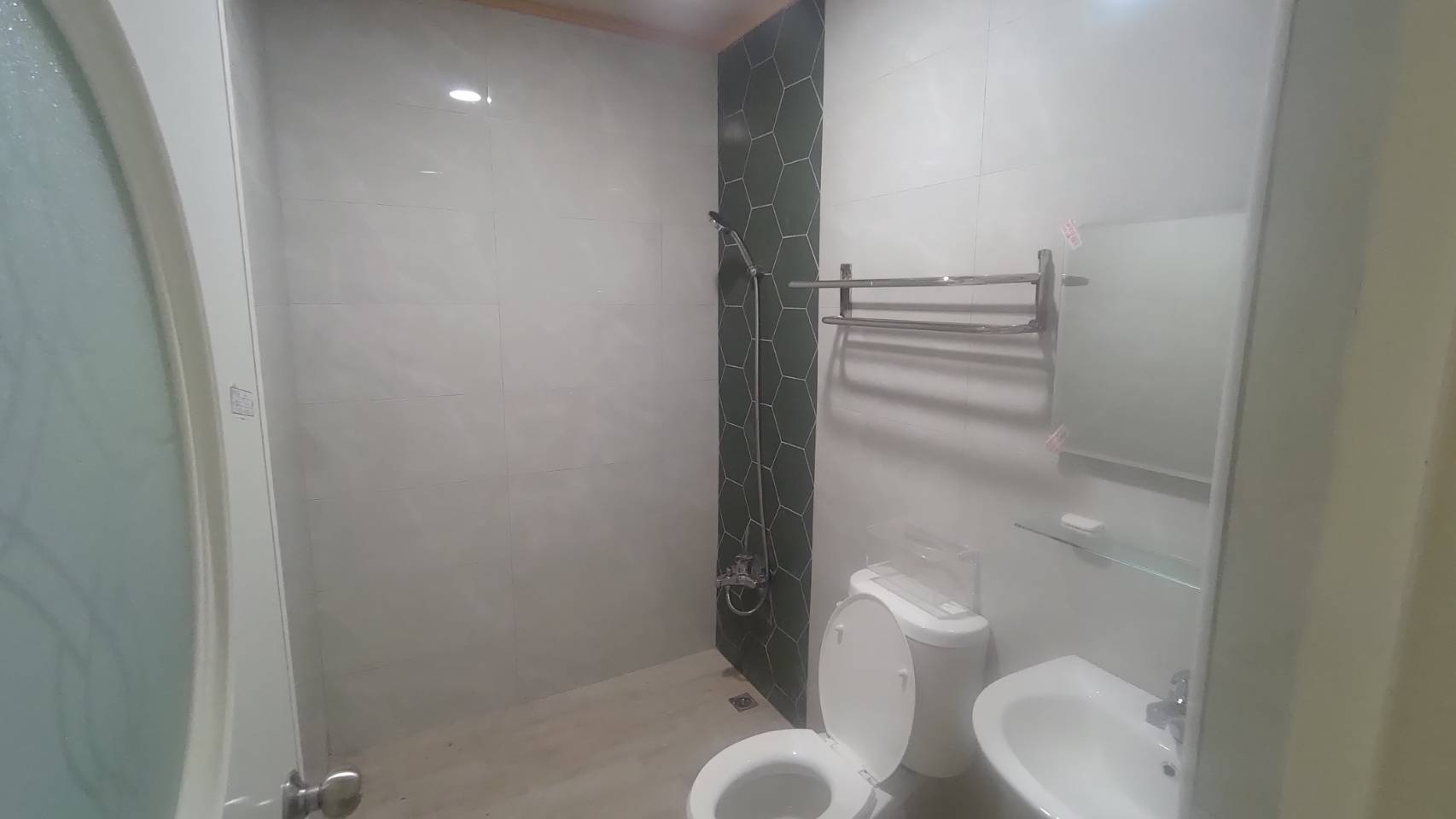 26891