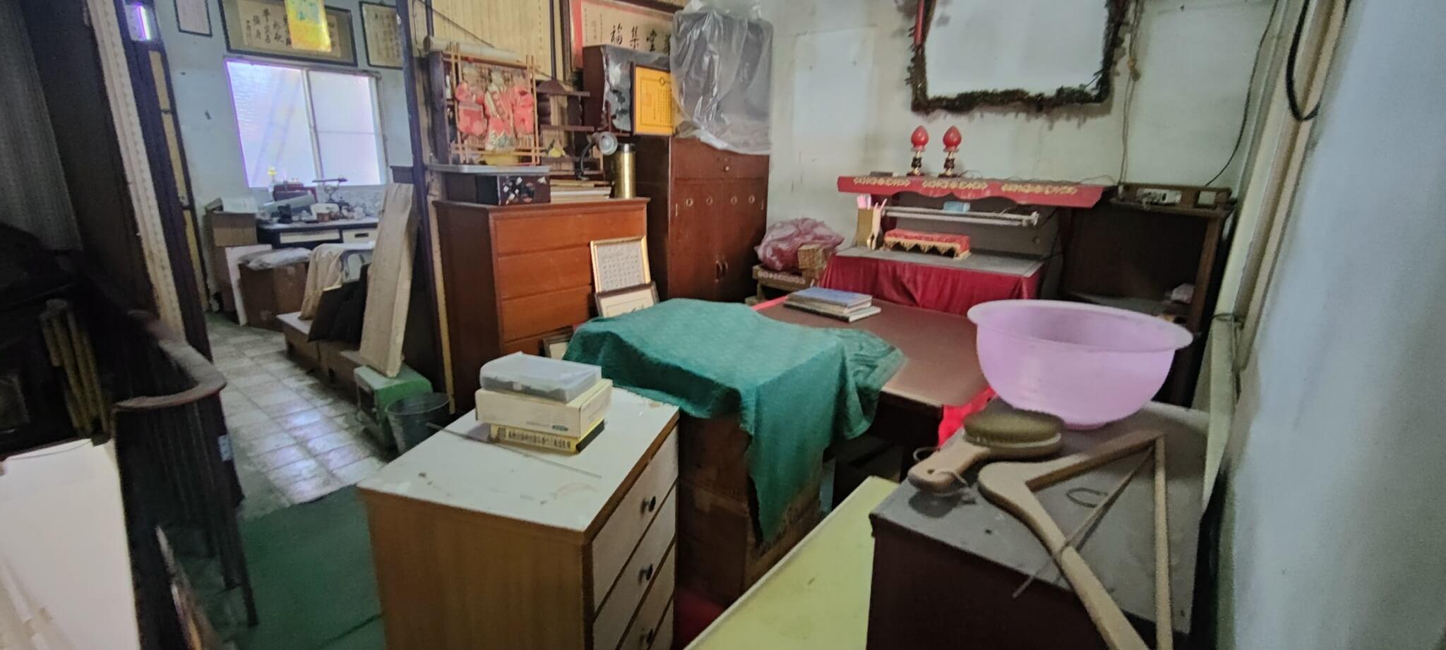 LINE_ALBUM_千禧超低價透天498萬_230427_18