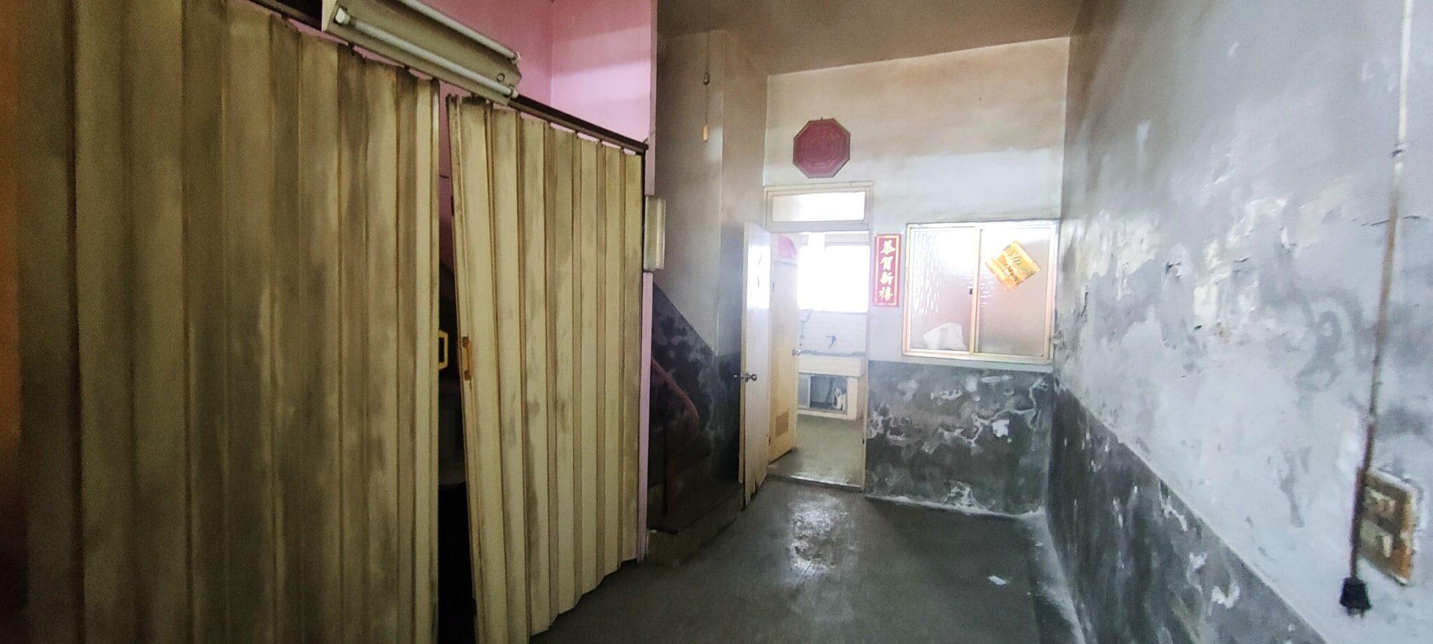 LINE_ALBUM_千禧超低價透天498萬_230427_4