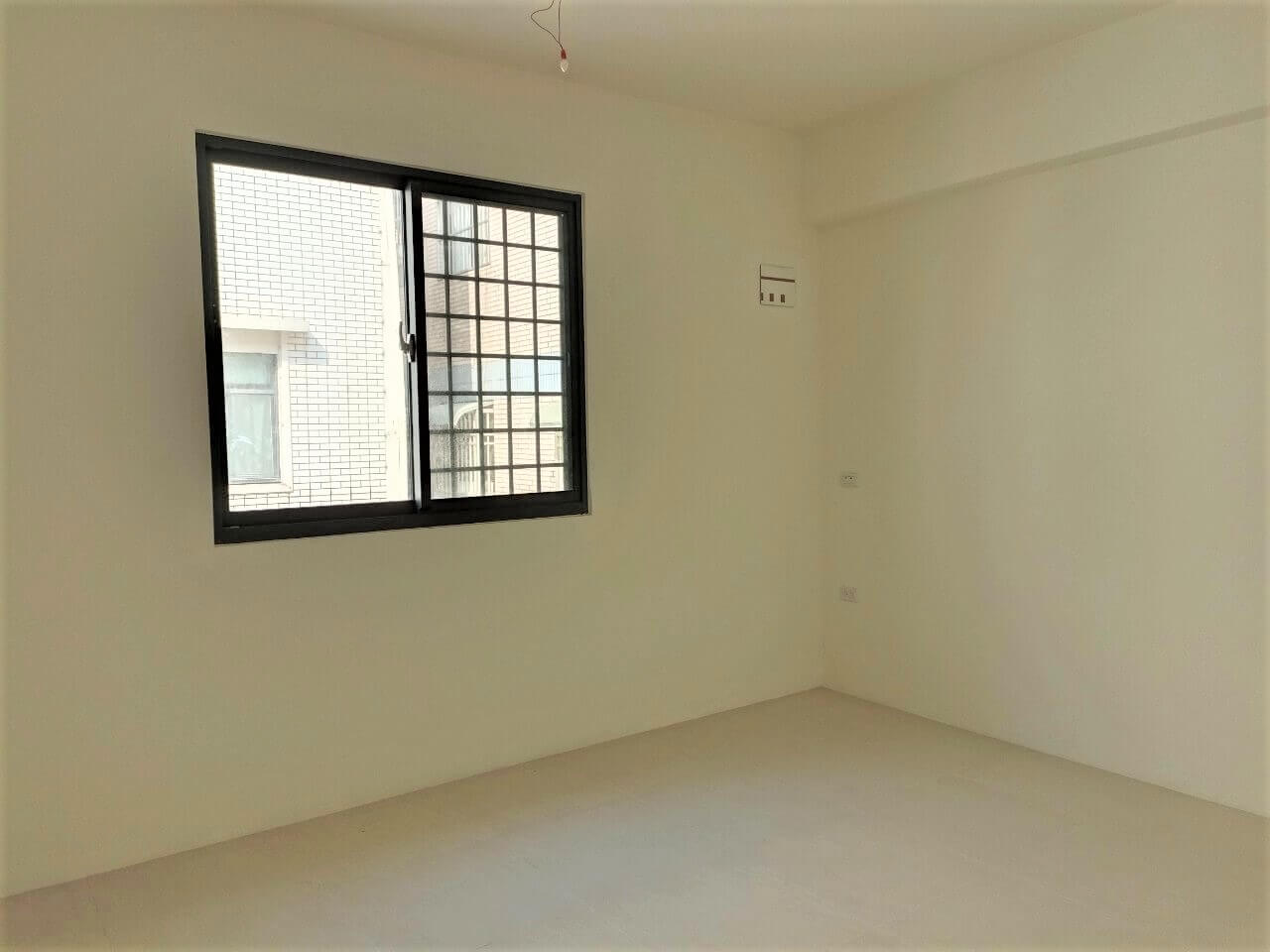 LINE_ALBUM_榮總全新店面售價1880萬_230420_0