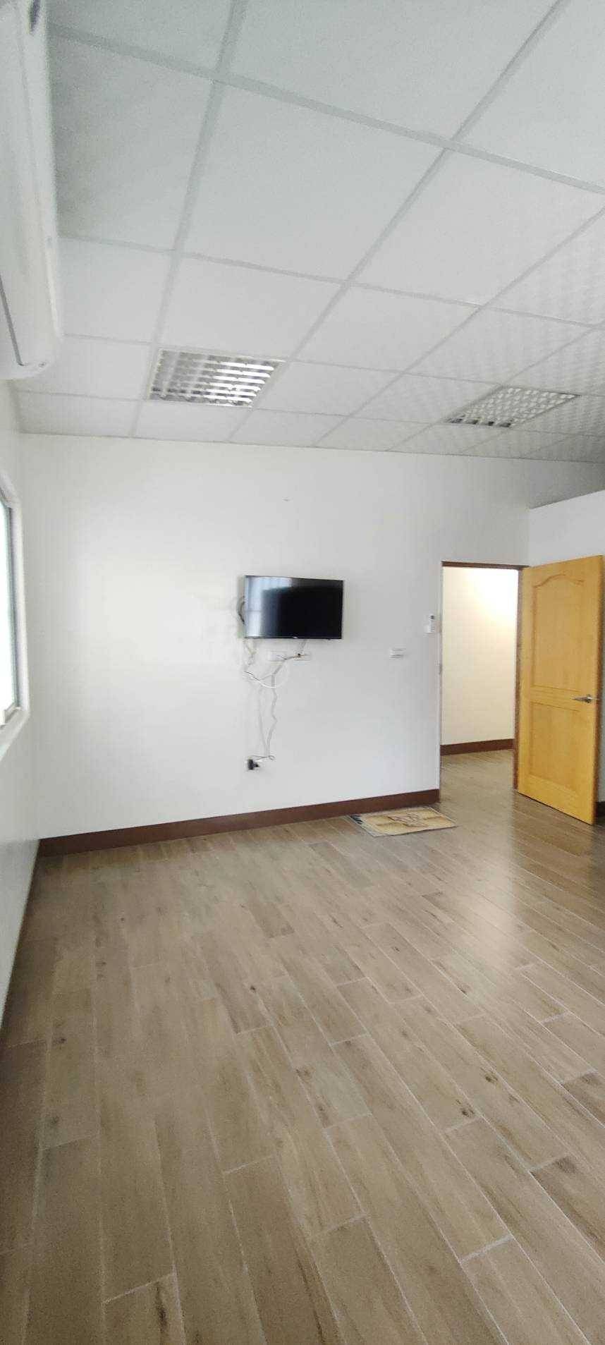 LINE_ALBUM_近環球小型工作室6500元月_231127_12